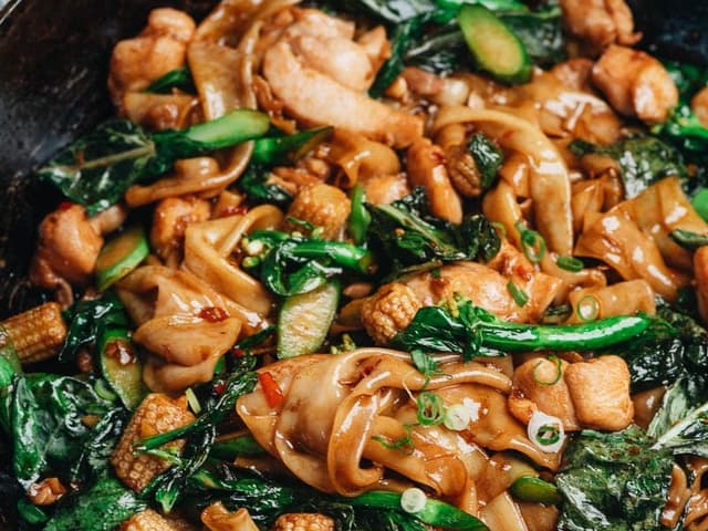 DRUNKEN CHICKEN STIR FRY