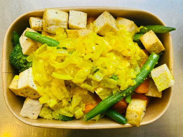 Yellow Tofu and Vegetable Curry