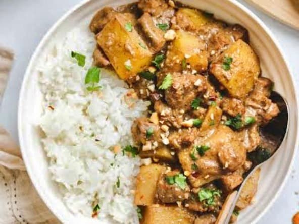 Vegan: Massaman Curry