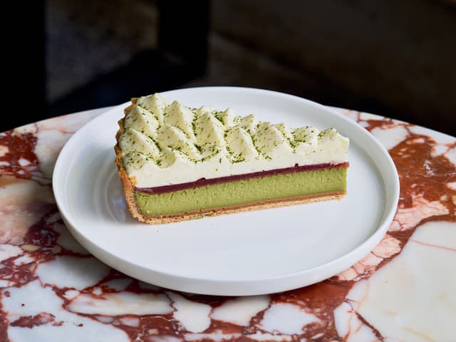 Matcha, Strawberry & Rice Cream (Slice)