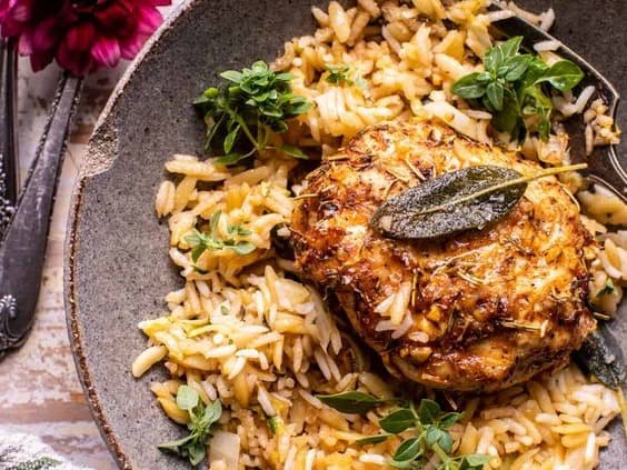 GREEK LEMON + HERB SLICED CHICKEN