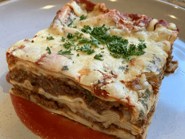 Cheesy Beef Lasagne