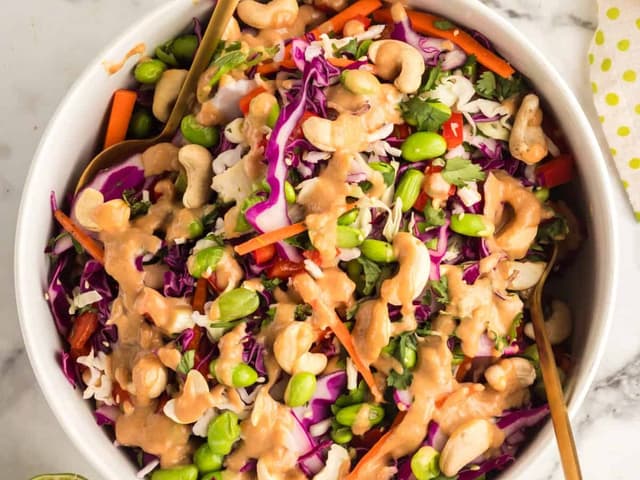 THAI CHOP CHOP SALAD