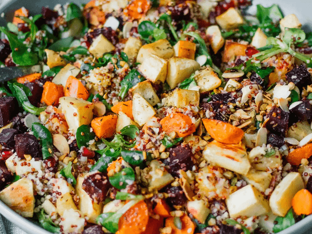 Crunchy Veg Salad with Turmeric Dressing
