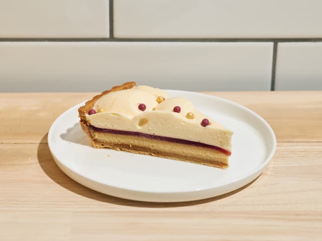 Strawberries and Cream Tart (Slice)