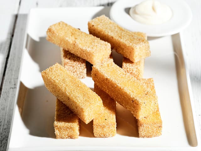 parmesan polenta chips, aioli (10)