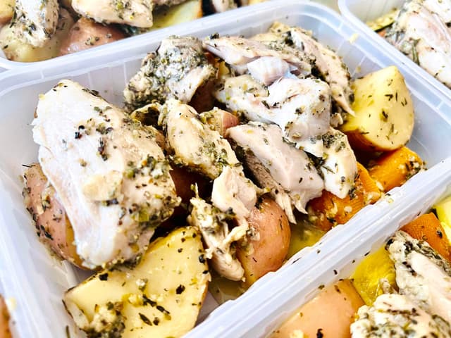 Greek Chicken with Roasted Vegetables Regular