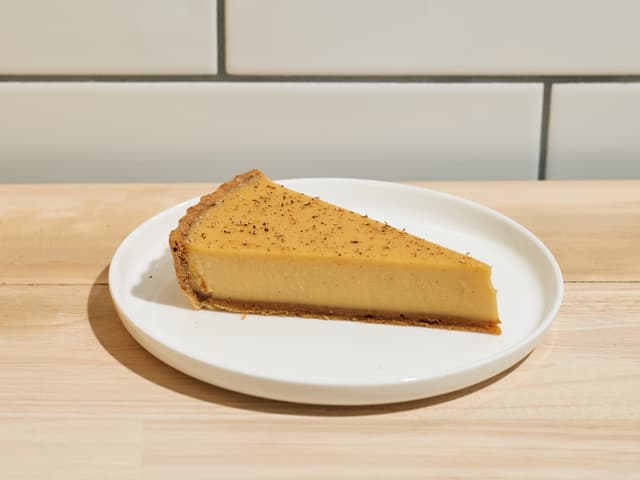 Vanilla Custard Tart (Slice)