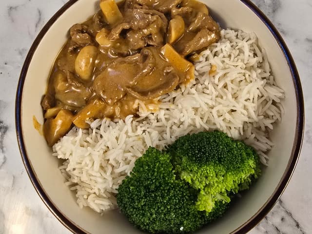 Beef Stroganoff with Basmati Rice & Broccoli