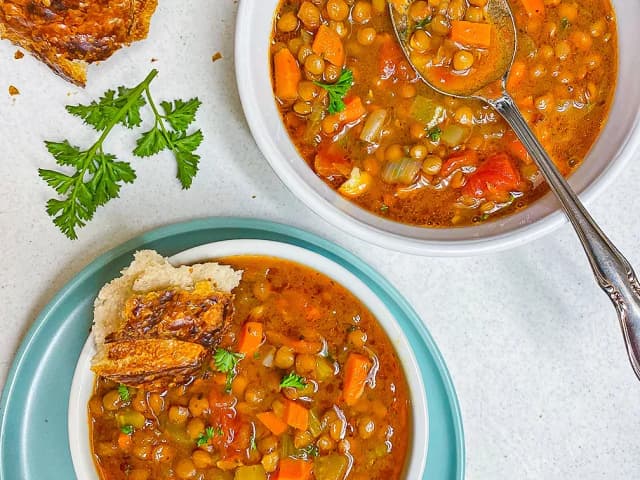 GREEK LENTIL SOUP