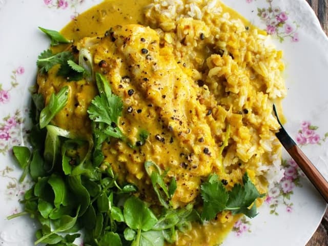 YELLOW CURRY BASA