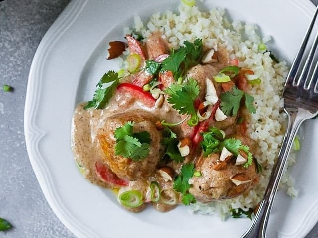 Thai Pork Meatballs Tamarind Sauce w White Rice & Asian Green