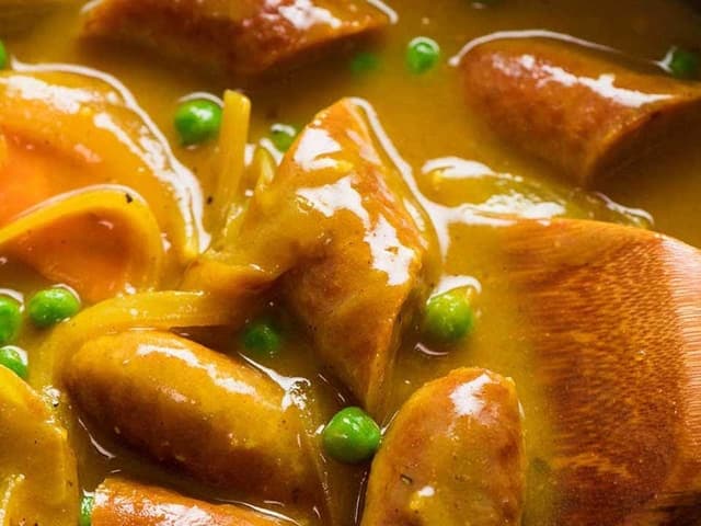 Curried Sausages Meal Pouch