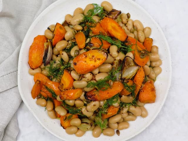 Roasted carrot salad with butter beans and dill 2024