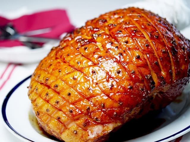 Christmas Glazed Baked Ham