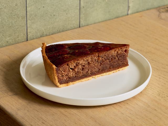 Smoked Pecan & Butterscotch (Slice)