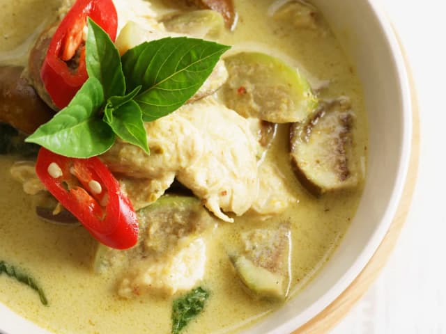 Thai Green Chicken Curry with Rice FROZEN