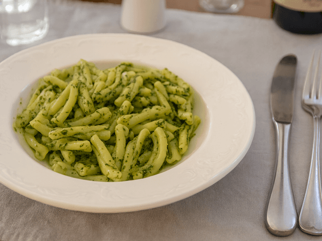 CASARECCE PESTO ALLA GENOVESE