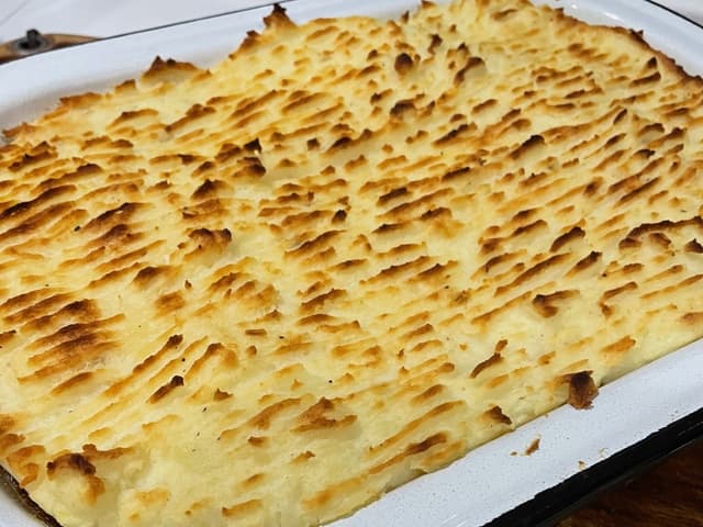 Shepherd's Pie & Greens
