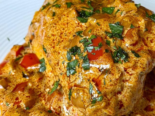 HUNGARIAN CHICKEN BREAST