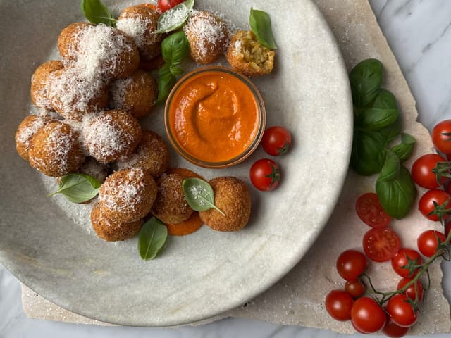Tomato & Basil Arancini Bites