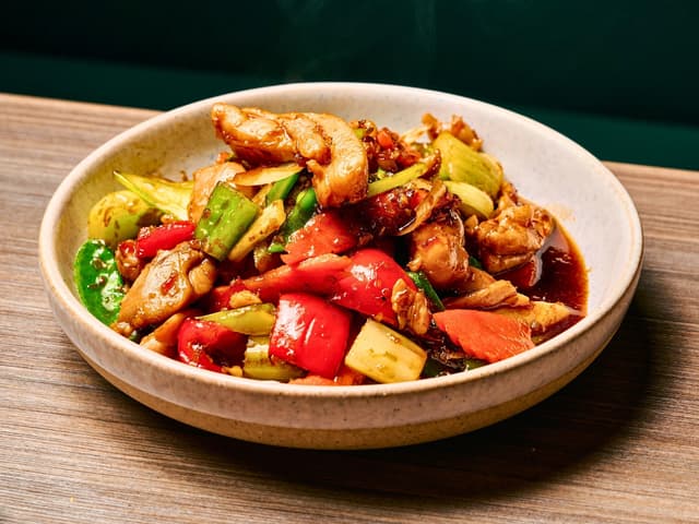 Lemongrass Chicken with Rice 🌶️🌶️| Cơm Gà Sả Xào Sốt Cay