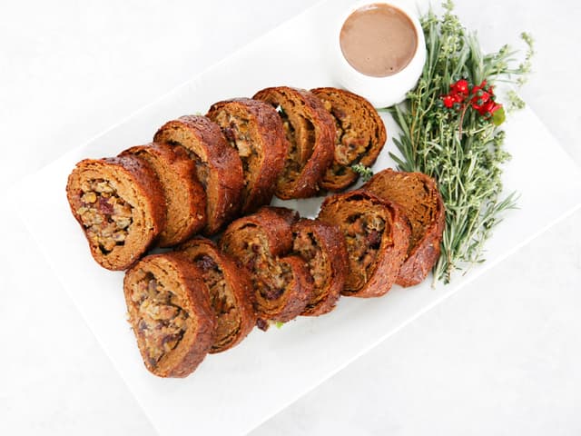Pistachio and cranberry stuffed seitan roast