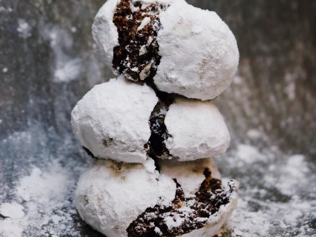 Vanishing Chocolate Volcanoese Volcanoes