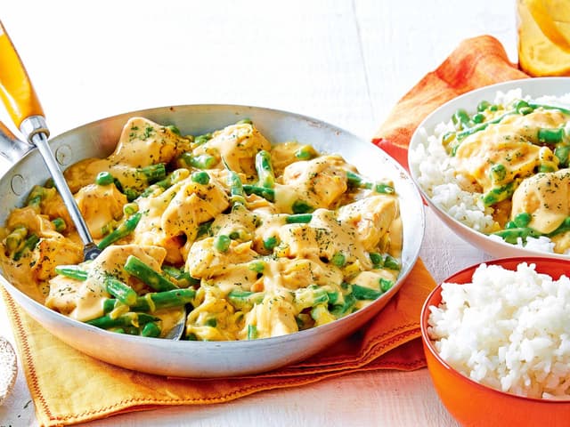 Honey Mustard Chicken w/ Steamed rice & Green Beans