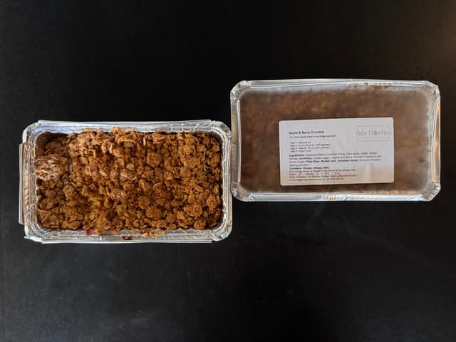 Apple and Berry Crumble