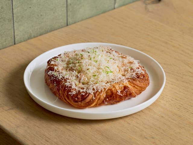 Corn & Japaleno (Piece)