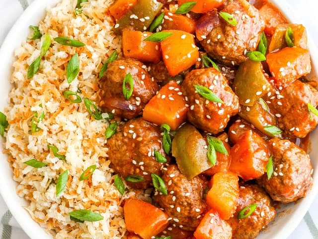 Sweet n Sour Meatballs w White Rice