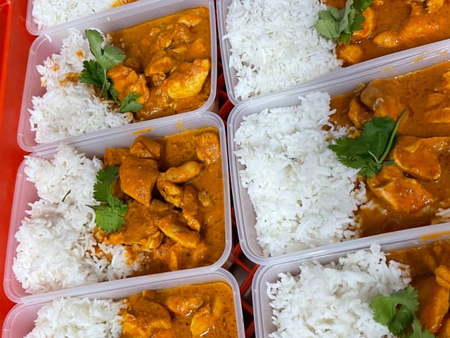 Butter Chicken with Vegetables and Rice