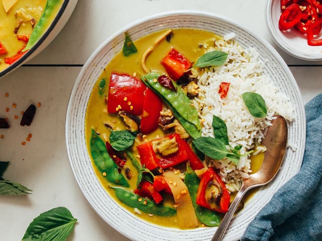Green Vegetable Curry with Rice