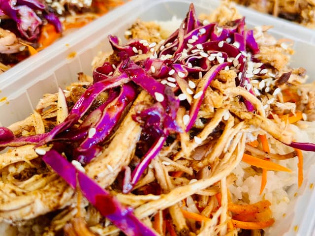 FROZEN: Chinese Soy Pulled Pork with Steamed Rice