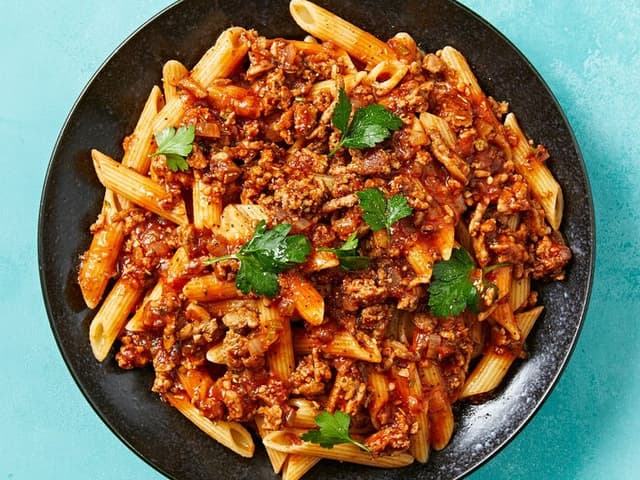 Pasta Bolognese w/ Parmesan Cheese