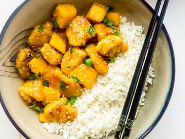 Mango Chicken with Cauliflower Rice & Vegetables