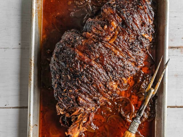 BURNT ORANGE PULLED LAMB