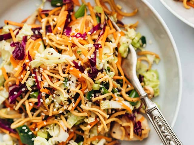 Crunchy Chicken Noodle Salad