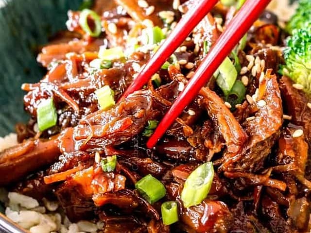 THAI BASIL + PINEAPPLE PULLED PORK