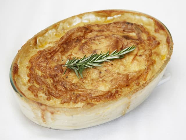 Scalloped potato bake