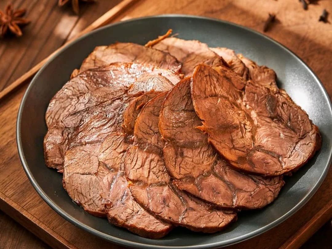 卤牛腱 Braised Gravy Beef