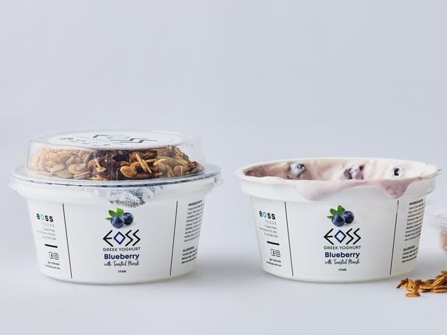 Blueberry Yoghurt with Toasted Muesli