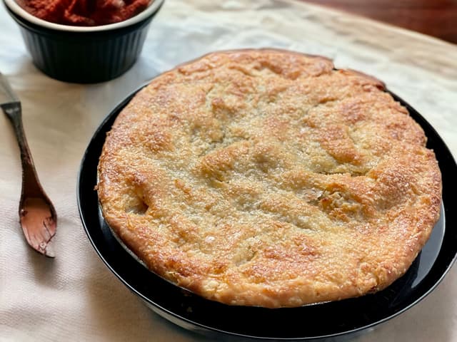 Chai Spiced Apple Pie