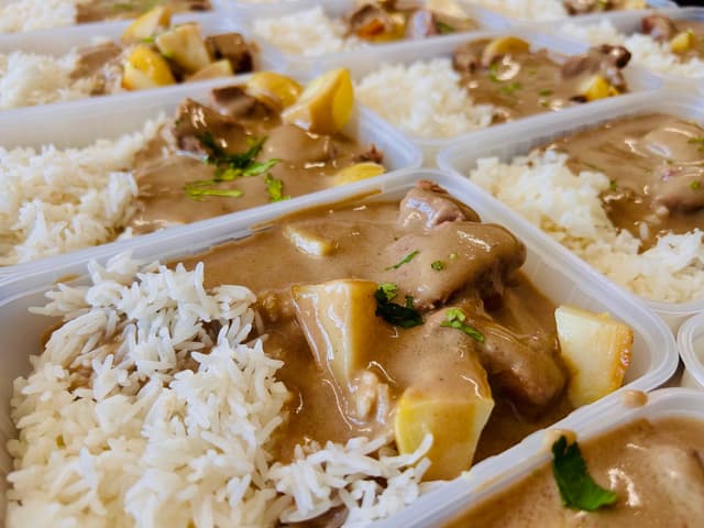Beef Massaman Curry with Steam Rice FODMAP