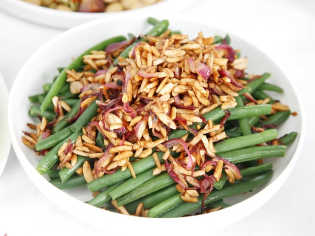 French green beans with almonds