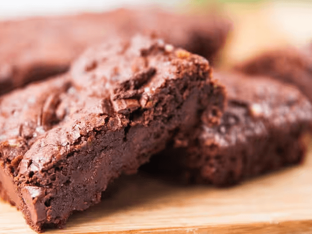 Choc Chip Raspberry Brownie