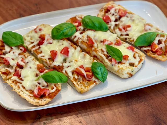 Pizza Bar - Margarita - old