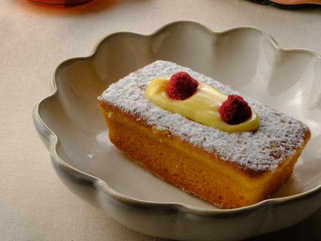 Raspberry & Passionfruit Cake