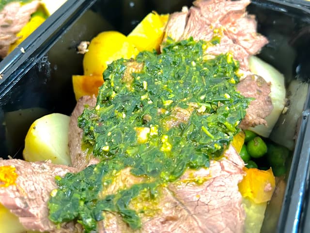 Chimichurri Roast Beef with Roast Vegetables Regular